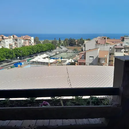 Siciliana House Gardens דירה